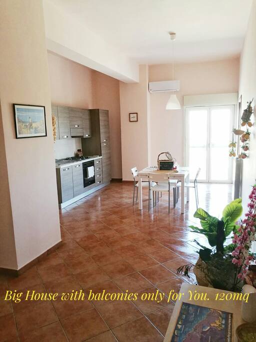 big living room and Kitchen