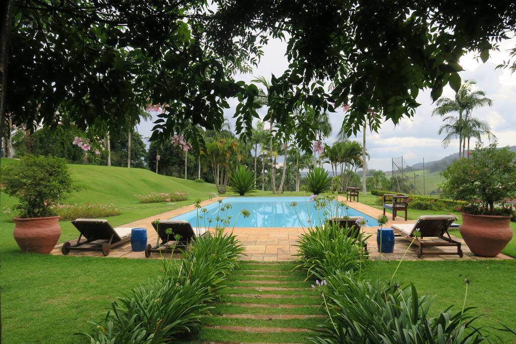Pool/BBQ area