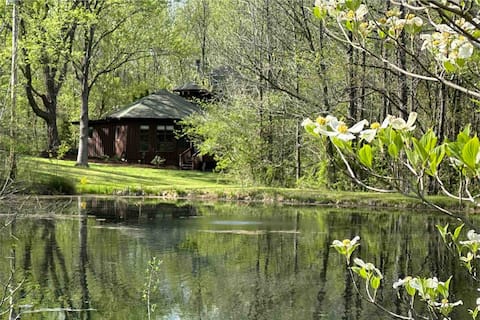 Unique luxury cabin with fireplace and pond view