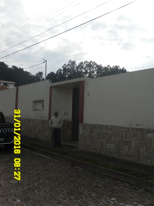 es la parte de afuera del conjunto cerrado