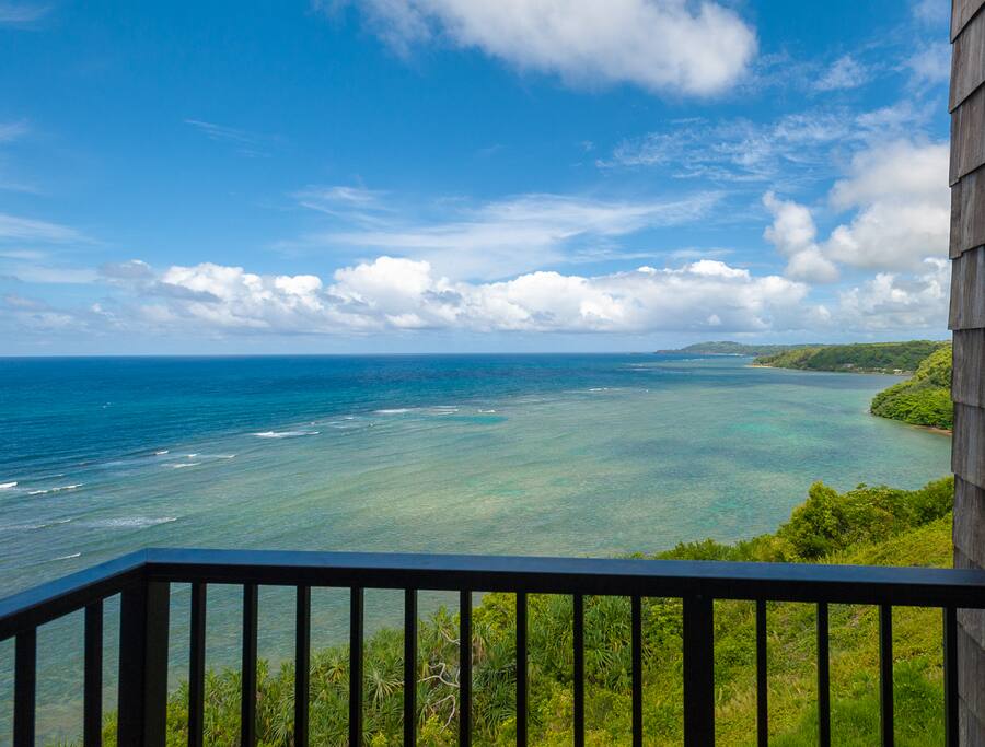 Sealodge E8 lanai