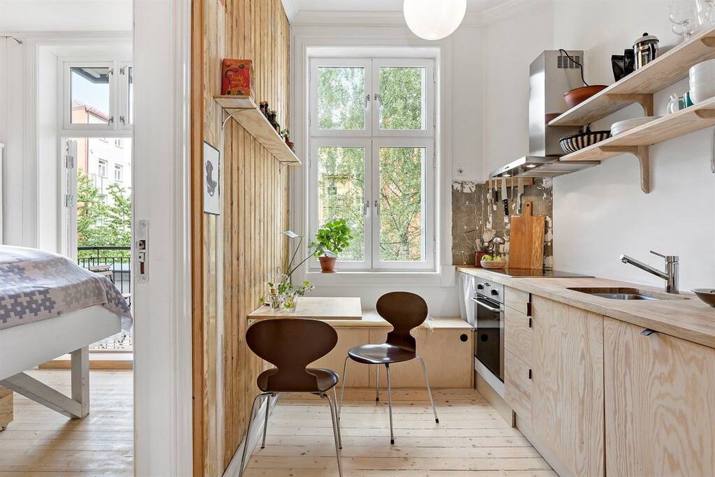Coffee-machine and everything you will need. A small breakfast table