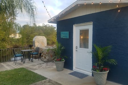 Waterfront Sea Cottage