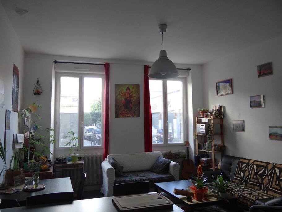 Pièce principale, vue d'ensemble