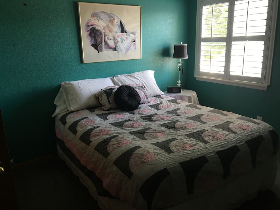 Queen size bed
