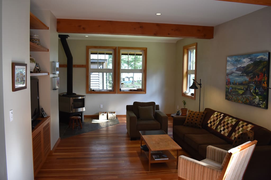 Spacious Living Room