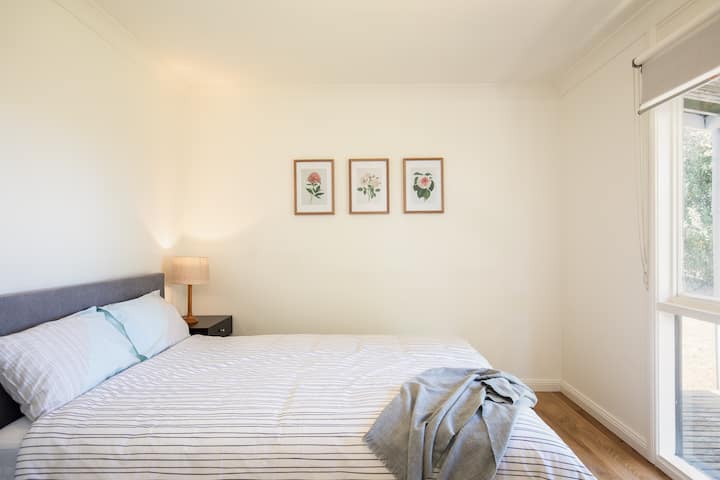 Bedroom - Comfy Queen Bed