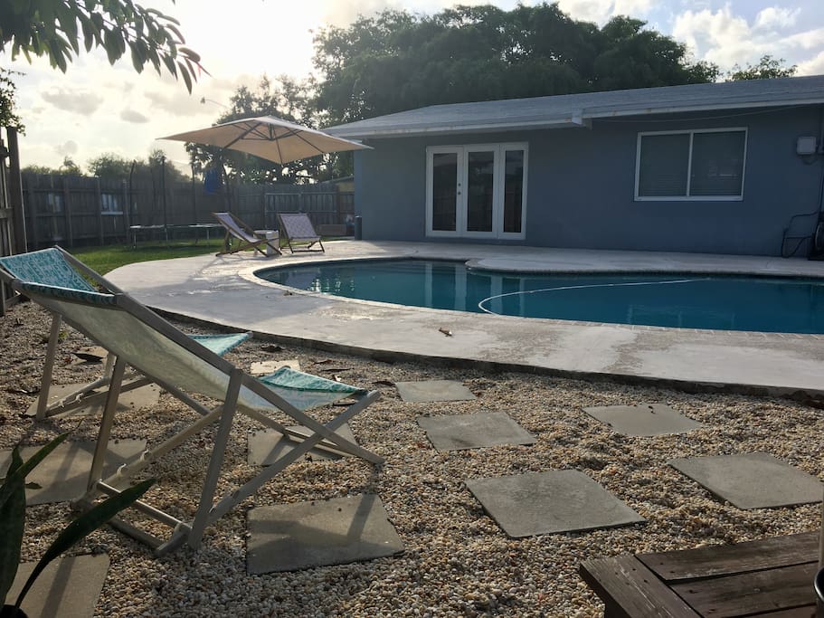 Airbnb Charming house with private pool & large patio