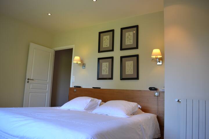 Grande Maison Golf Bordelais, piscine gallery image 4