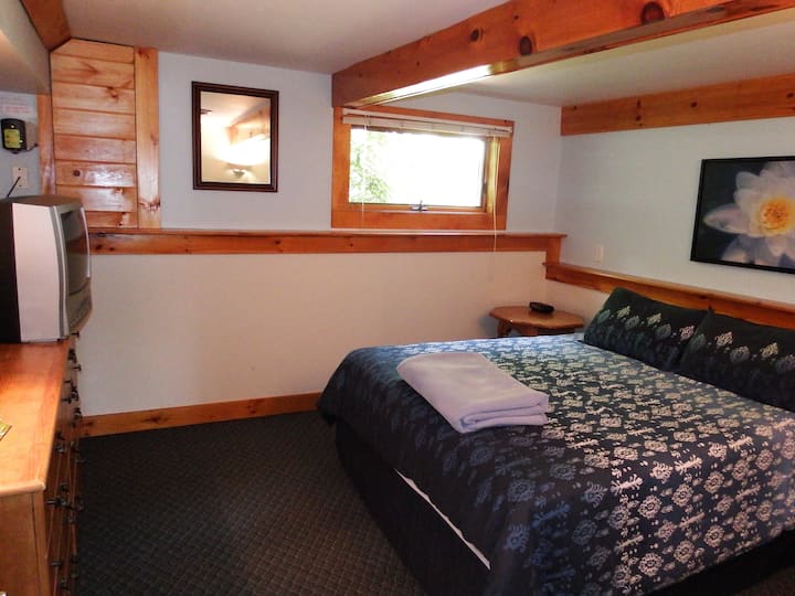 Piso 1 Dormitorio Queen