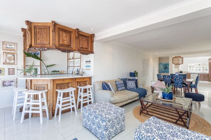 Spacious Stylish Apartment in Excellent Position