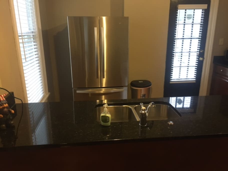 Stainless Steel Appliances and Granite Countertops