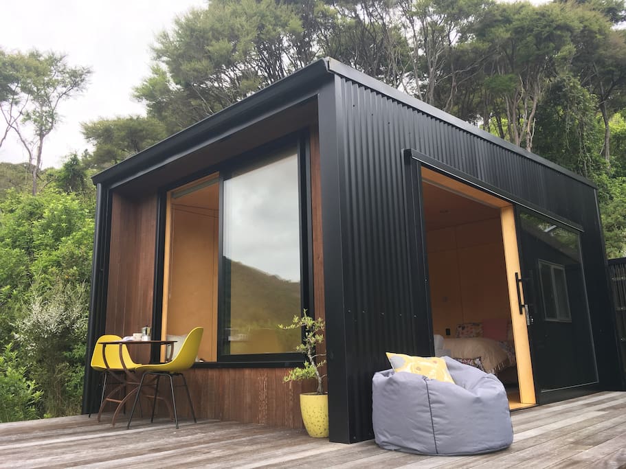 Kanuka Huts Escape