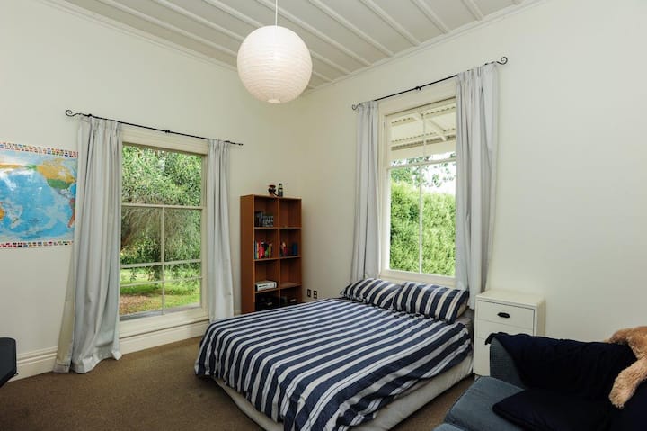 غرفة النوم 3 - سرير كبير الحجم