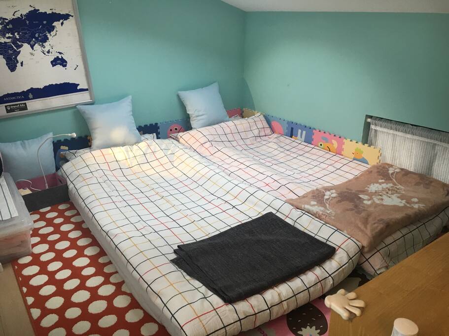 Double bed