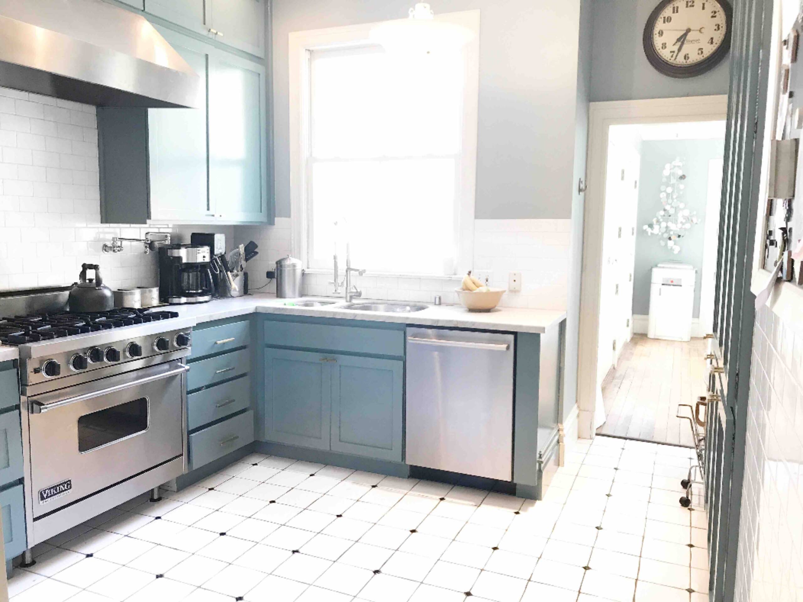 Home in San Francisco · ★5.0 · 3 bedrooms · 5 beds · 1.5 baths - Image 8