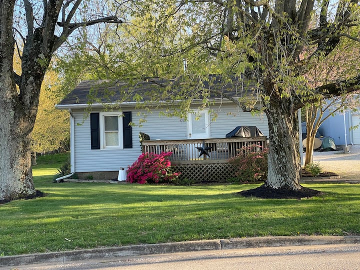 Melody Hill Holiday Rentals & Homes Indiana, United States Airbnb