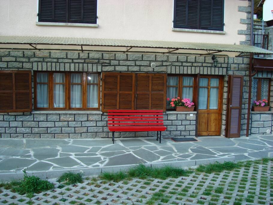 FACCIATA D'ESTATE
