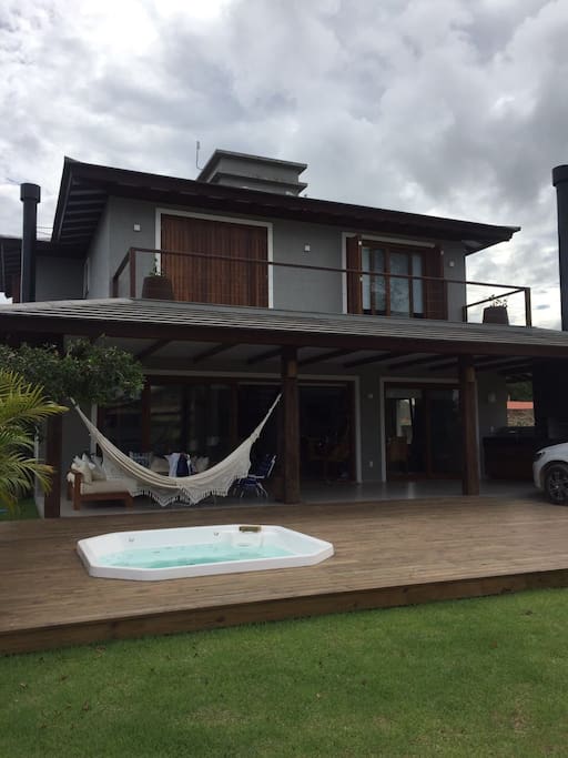 Varanda e deck com Spa