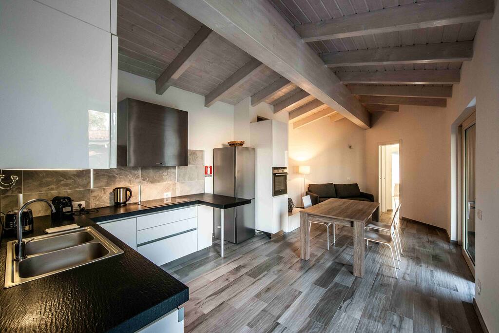 Küche/Cucina