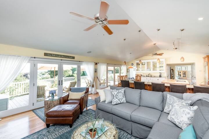 Luxury Casabella Beach House