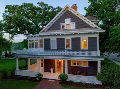 Durant House - Historic Stillwater Mansion