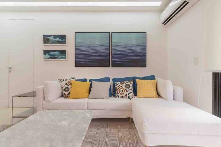 IPANEMA SUPER TOP FLAT 2 SUITES QUADRA DA PRAIA gallery image 3