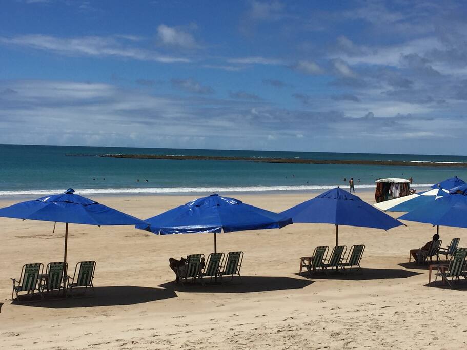 Vista da Praia de Porto de Galinhas, em frente ao Flat, ao lado das famosas Piscinas Naturais. Perfeita para tomar sol e banho de mar!