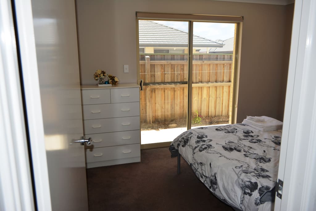 The Florence - Bedroom 1