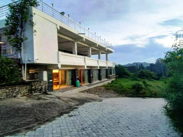 The Valley Nest managed Airbnb listing 2