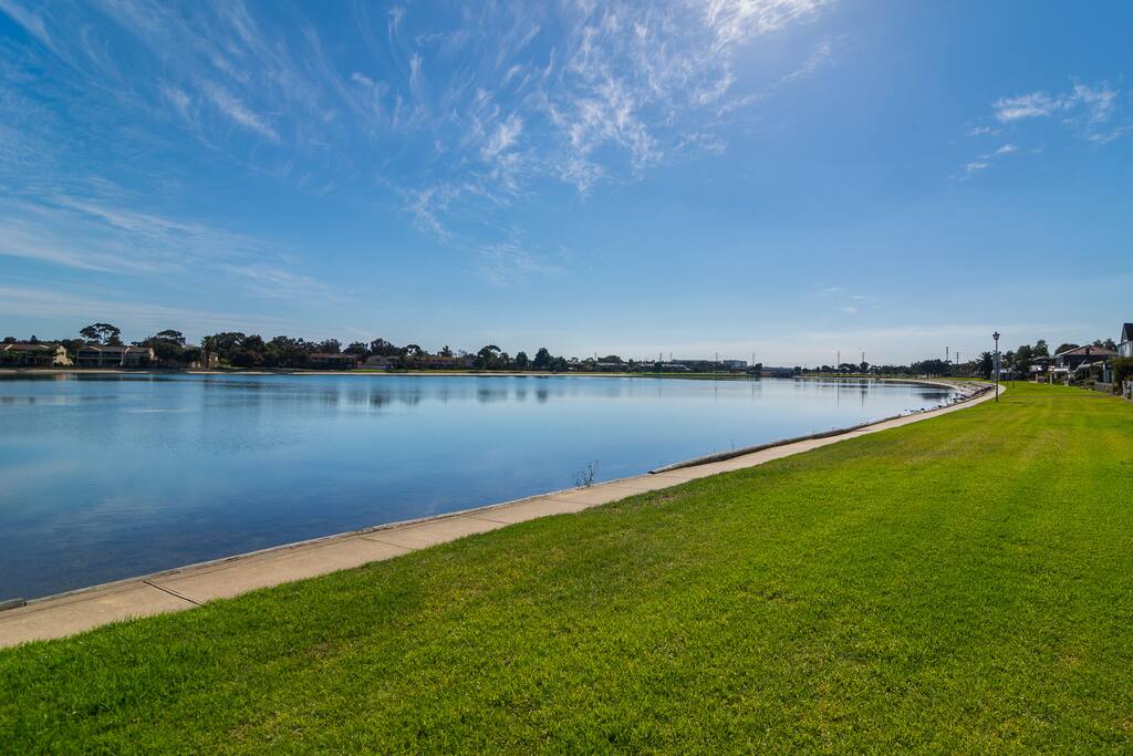 Walk around the lake