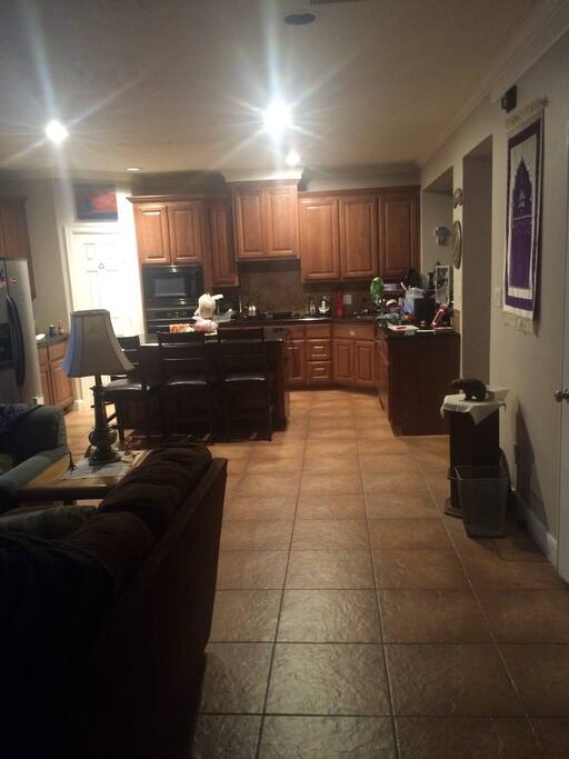 Kitchen & Living room