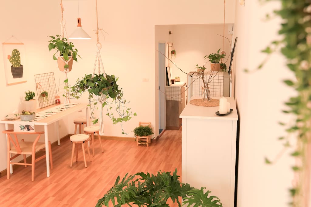 餐厅兼工作区