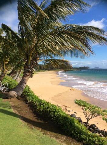 Luxury beach retreat at Hale Pau Hana gallery image 3