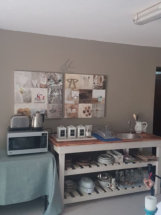 Kitchenette