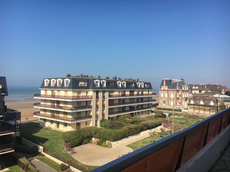 L'autre bâtiment de la même résidence