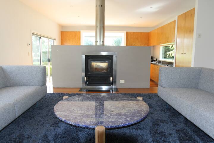Tasmanian Country House gallery image 5