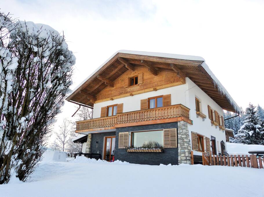 Außenansicht Winter