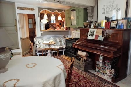 Verneuil d'Avre et d'Iton : locations de vacances et ...