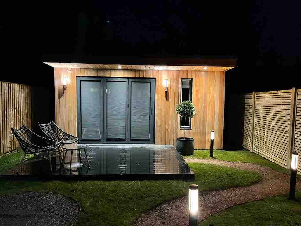 Top performing Airbnb: Beechwood  Retreat in Frome