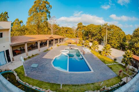 Chácara com piscina, para curtir o final de semana