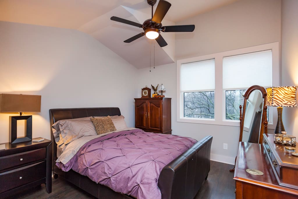 Super comfy queen-sized pillow top mattress. Large closest to hang your clothes and store your luggage.