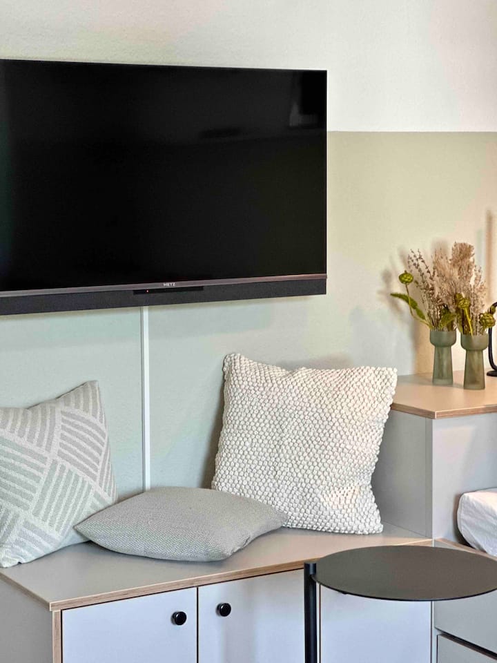 Green Carla: Studio | Balkon | Küche | Tv | Wifi - Osnabrück