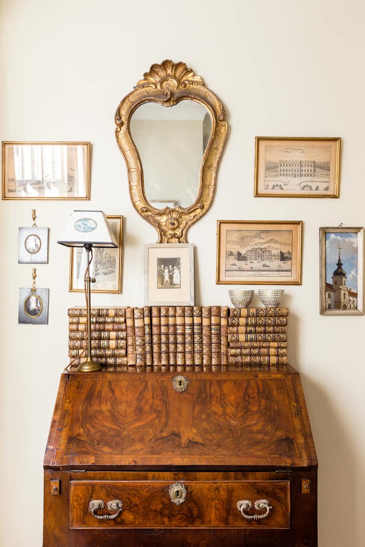 Top 30 Airbnb Vacation Rentals Near London's Victoria Station, England