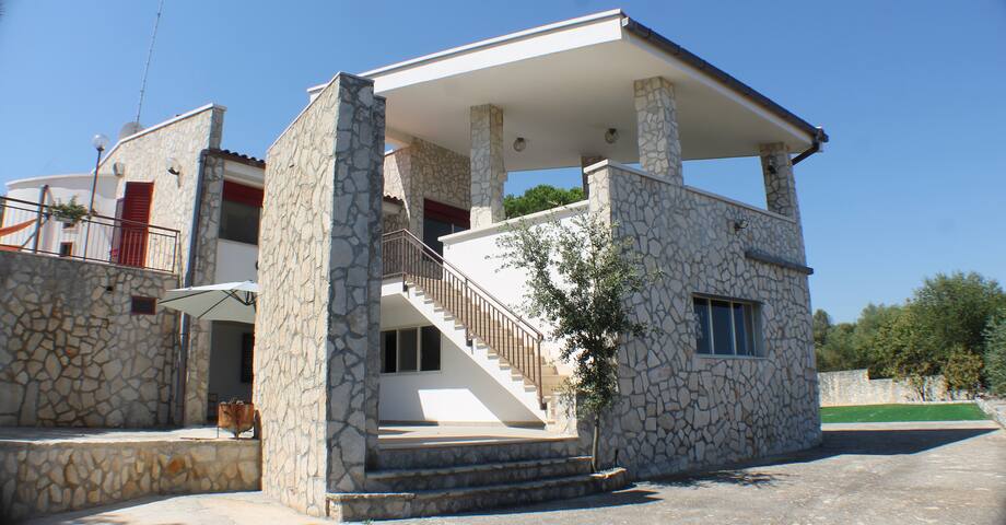 Sea view, private pool, playground, 3 km from sea gallery image 2