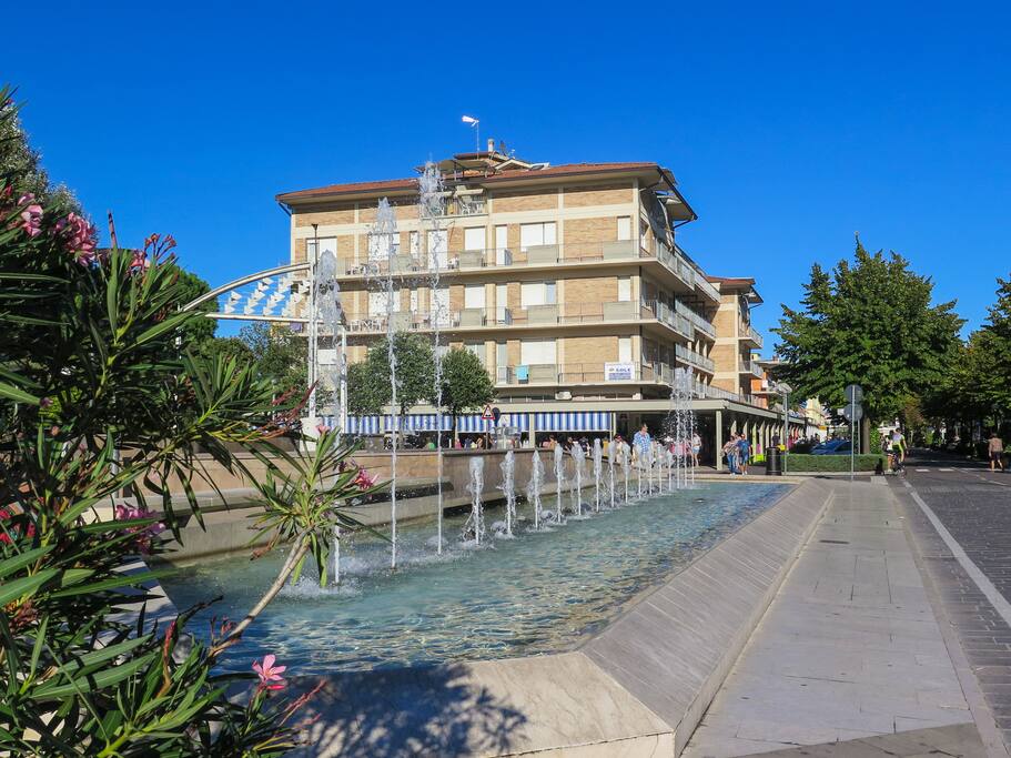 Vista da piazza Fontana