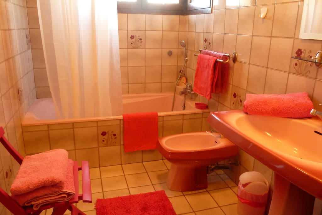 Upstairs Bathroom