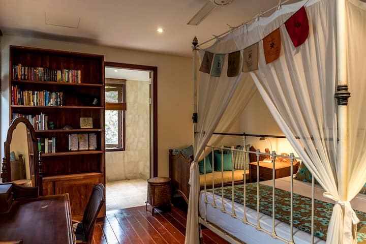 Quarto e área de leitura