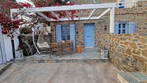 AquaBlu Syros beachfront House 1 w/Pool