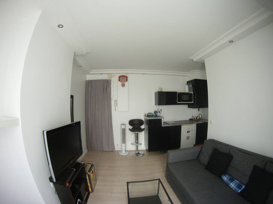 Salon